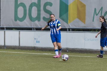 Bild 127 - wBJ Hamburger SV - FC Suederelbe : Ergebnis: 9:0
